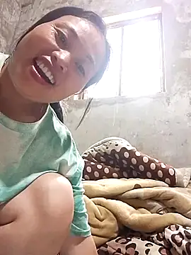 Maikha08 online show from May 16, 2026, 6:56 am
