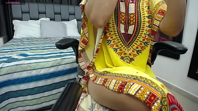 kyra jeet online show from April 4, 2026, 12:34 pm