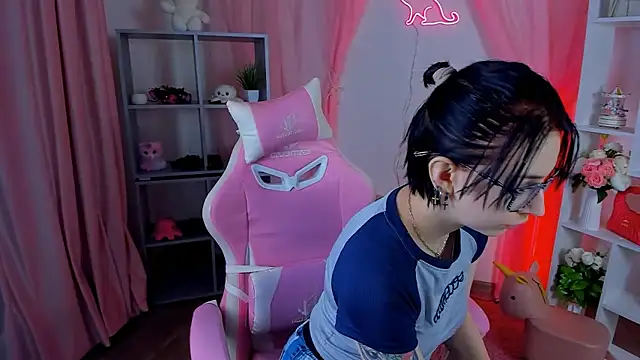 ElenaSomerhalder online show from January 6, 2026, 9:35 am