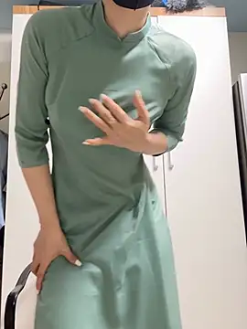 bi biii online show from April 3, 2026, 2:40 am