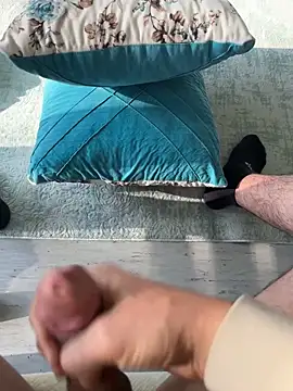 esmer baran44 online show from December 21, 2025, 12:18 pm