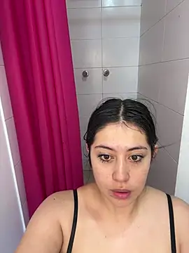 Snapshot of justmariee chatting on January 14, 2026, 4:32 pm justmariee online show from January 14, 2026, 4:32 pm