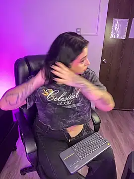 Snapshot of Saarada chatting on February 26, 2026, 5:29 am Saarada online show from February 26, 2026, 5:29 am