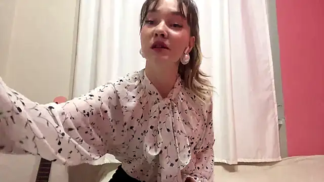 Snapshot of ProlateFibrin chatting on December 18, 2025, 8:12 pm ProlateFibrin online show from December 18, 2025, 8:12 pm