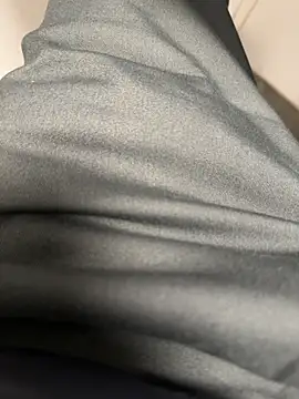 samxtnZ online show from December 17, 2025, 3:17 pm