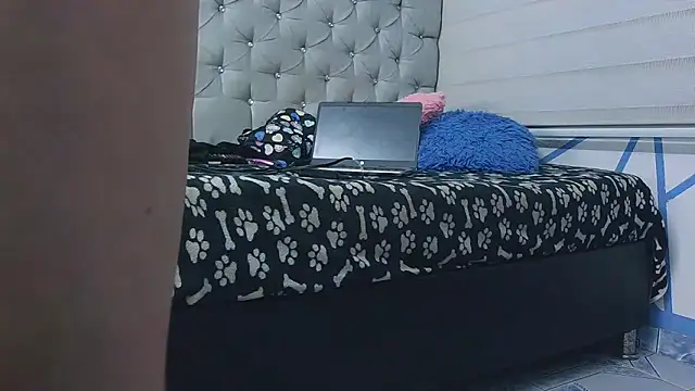 sexy abby01 online show from March 9, 2026, 8:23 pm