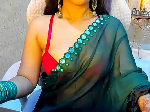 DimondGirl  online show from March 27, 2026, 7:59 pm