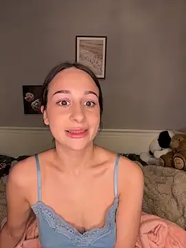 ChiaraSommer online show from March 25, 2026, 5:12 pm