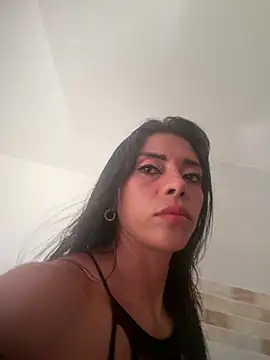 lilybloom69 online show from June 27, 2026, 6:58 pm