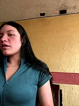  JIMENA-777 online show from December 18, 2025, 8:45 pm