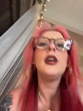 itscleomoon online show from March 23, 2026, 7:30 am