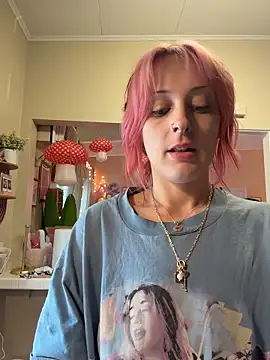 itscleomoon online show from March 17, 2026, 10:46 pm