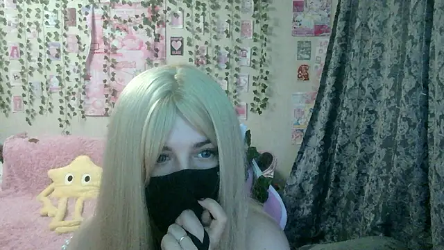 MysticYumiko online show from February 14, 2026, 7:03 pm