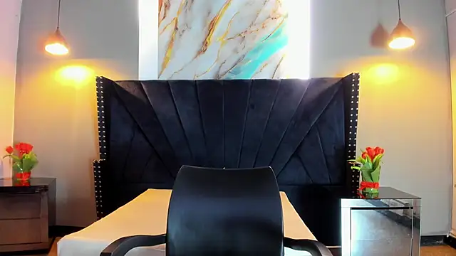 Snapshot of Amellia_brown2 chatting on December 18, 2025, 4:28 am Amellia brown2 online show from December 18, 2025, 4:28 am