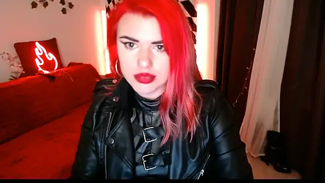 Ariana Saint online show from April 13, 2026, 3:16 pm