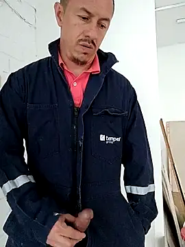 L hotcream online show from March 8, 2026, 6:55 pm