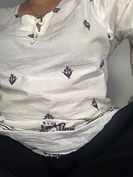 Snapshot of missmisha01 chatting on January 9, 2026, 2:46 pm missmisha01 online show from January 9, 2026, 2:46 pm