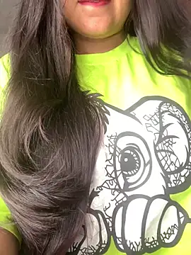 Snapshot of missmisha01 chatting on February 19, 2026, 10:23 am missmisha01 online show from February 19, 2026, 10:23 am