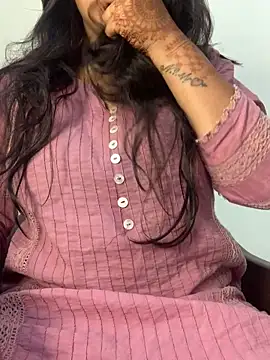 Snapshot of missmisha01 chatting on February 7, 2026, 12:13 pm missmisha01 online show from February 7, 2026, 12:13 pm