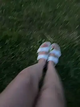 Snapshot of Drella255 chatting on June 26, 2026, 7:52 pm Drella255 online show from June 26, 2026, 7:52 pm