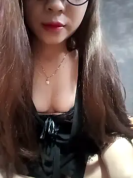 lanahotvn online show from March 12, 2026, 5:50 pm