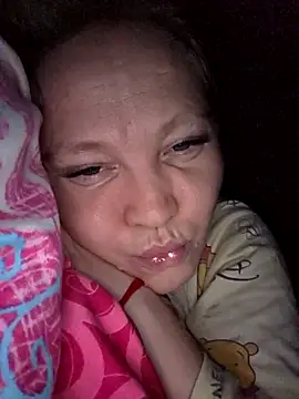 MikasXNiksssxX online show from December 17, 2025, 8:14 pm