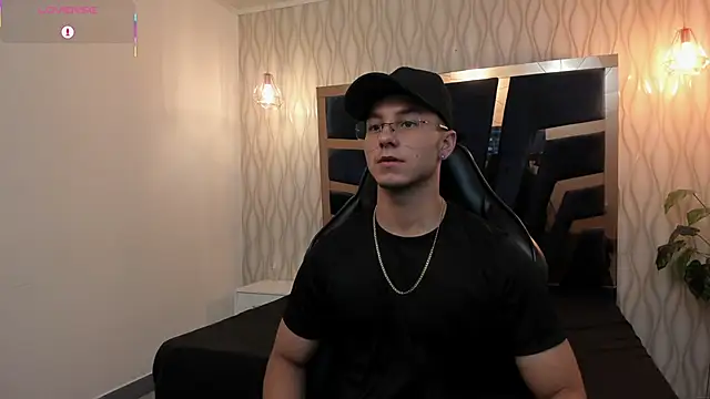 Noah Clarkk online show from April 10, 2026, 5:20 pm