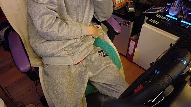 Gay-Versaut online show from January 13, 2026, 11:19 pm