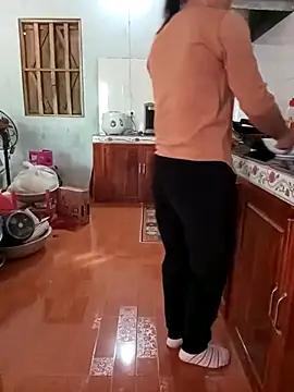 Snapshot of Sweet-Berryy chatting on January 7, 2026, 4:28 am Sweet-Berryy online show from January 7, 2026, 4:28 am