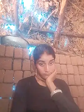 Snapshot of Pinki_rani chatting on April 28, 2026, 3:22 am Pinki rani online show from April 28, 2026, 3:22 am