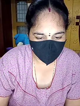 maduri   online show from February 23, 2026, 5:24 pm