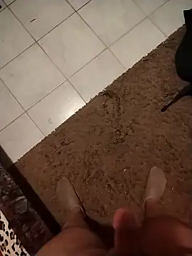 BHugo85269 online show from February 7, 2026, 3:31 pm