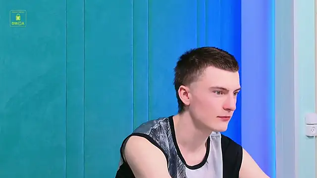 Snapshot of OscarSummers chatting on December 20, 2025, 12:08 pm OscarSummers online show from December 20, 2025, 12:08 pm