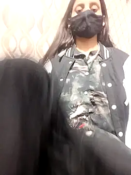 Snapshot of Eva_890 chatting on December 18, 2025, 12:20 pm Eva 890 online show from December 18, 2025, 12:20 pm