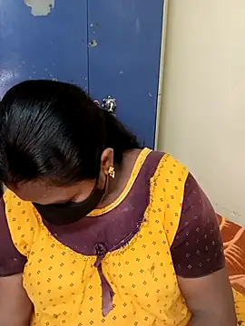 Snapshot of sirisha__9 chatting on July 8, 2026, 4:51 pm sirisha 9 online show from July 8, 2026, 4:51 pm