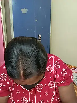 Snapshot of sirisha__9 chatting on August 5, 2026, 2:05 am sirisha 9 online show from August 5, 2026, 2:05 am