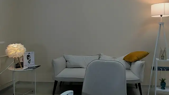 VergieWildman online show from December 22, 2025, 5:29 am