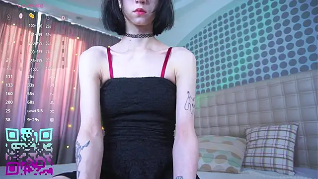 DeliaLoma online show from February 3, 2026, 5:49 am