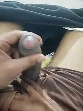 jhonysinc21 online show from February 16, 2026, 4:16 pm