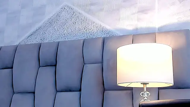 Snapshot of ChannelWhitee_ chatting on January 14, 2026, 9:07 pm ChannelWhitee online show from January 14, 2026, 9:07 pm