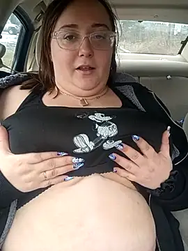 Snapshot of pinkcheetah12 chatting on January 6, 2026, 4:33 pm pinkcheetah12 online show from January 6, 2026, 4:33 pm