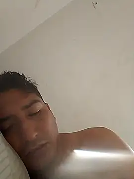 Yrresistible666 online show from March 9, 2026, 4:21 pm