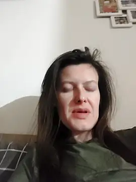 Snapshot of -Covid-19 chatting on December 19, 2025, 7:27 pm -Covid-19 online show from December 19, 2025, 7:27 pm