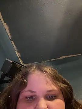 Pretty tootsiee online show from December 19, 2025, 1:42 am