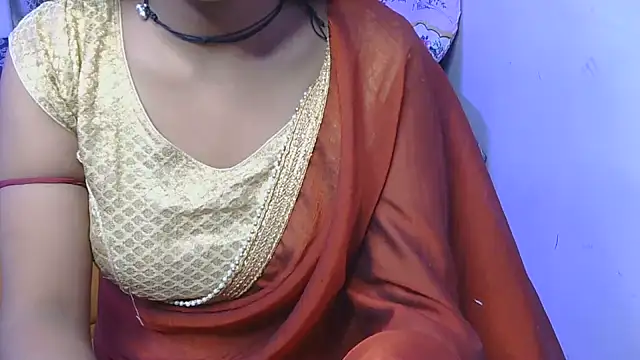 Snapshot of bold-smirthii chatting on June 13, 2026, 4:43 am bold-smirthii online show from June 13, 2026, 4:43 am