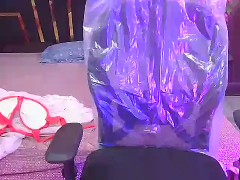 bold-smirthii online show from April 19, 2026, 3:29 am