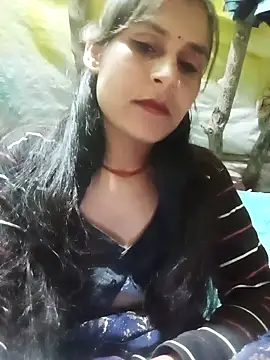 Cuty priti online show from February 25, 2026, 5:13 pm