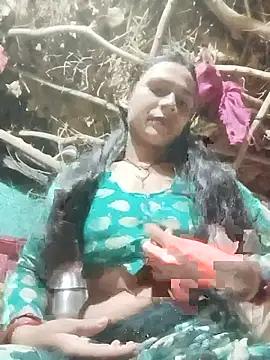 Snapshot of Cuty_priti chatting on May 31, 2026, 4:46 pm Cuty priti online show from May 31, 2026, 4:46 pm