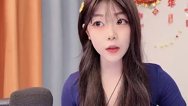 Snapshot of smalldaisy chatting on February 22, 2026, 2:03 am smalldaisy online show from February 22, 2026, 2:03 am