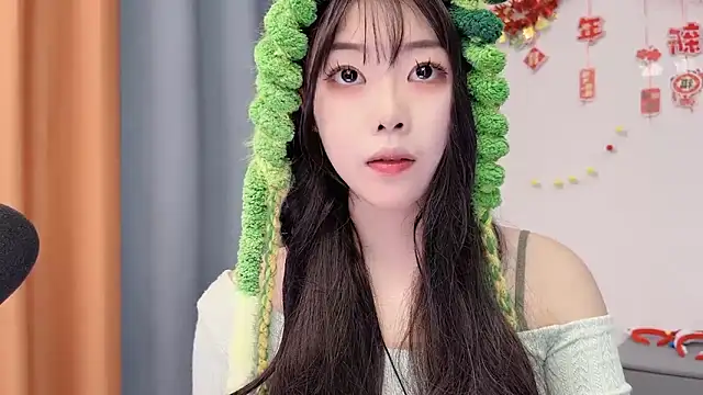 Snapshot of smalldaisy chatting on February 27, 2026, 2:06 pm smalldaisy online show from February 27, 2026, 2:06 pm